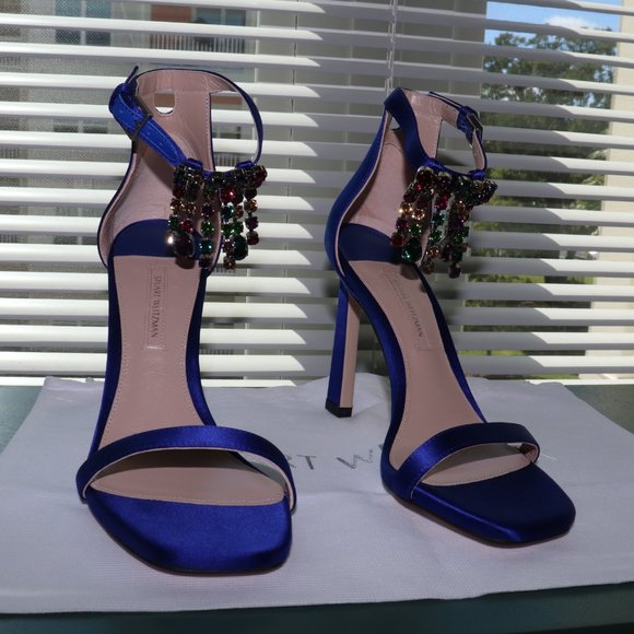 The 100 Fringes Square Nudist - Picture 8 of 9